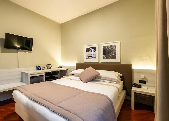 Szálloda Hotel Centrale Cernobbio
