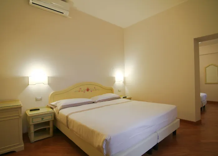 Szálloda Hotel Centrale Cernobbio