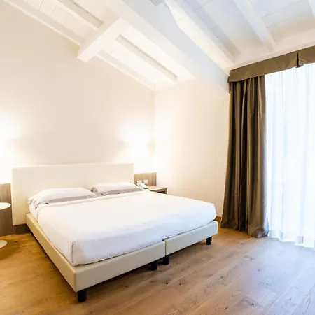 Hotel Centrale Hotel 4*