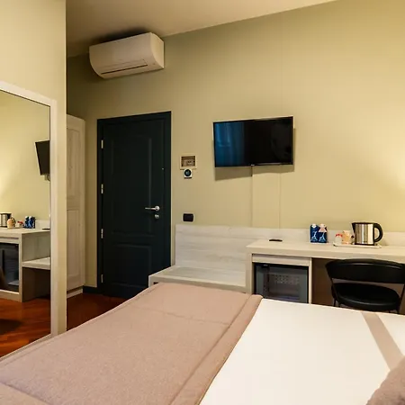 Hotel Centrale 4* Cernobbio