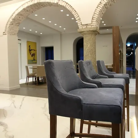 Hotel Centrale 4*