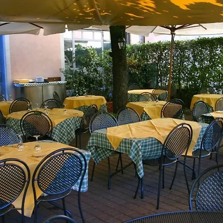 Hotel Centrale 4*