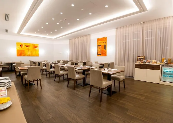 Hotel Centrale Cernobbio