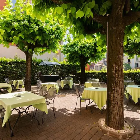 Hotel Centrale Ξενοδοχείο 4*