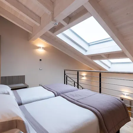 Ξενοδοχείο Hotel Centrale Τσερνόμπιο