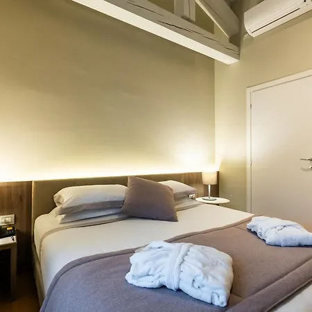 Hotel Centrale Τσερνόμπιο