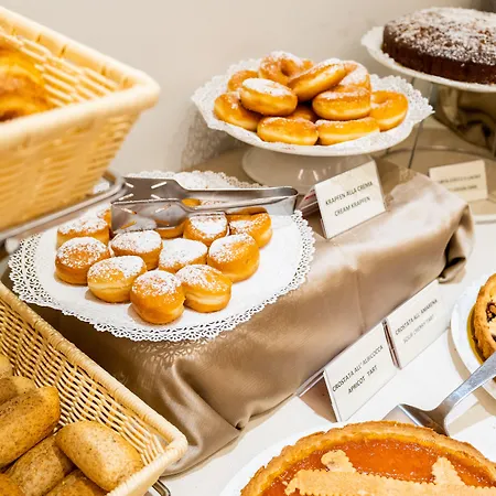 Hotel Centrale Ξενοδοχείο Τσερνόμπιο