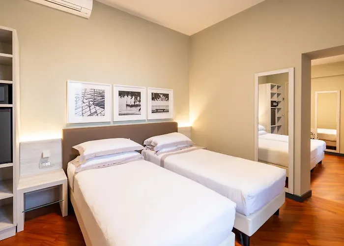 Ξενοδοχείο Hotel Centrale 4*