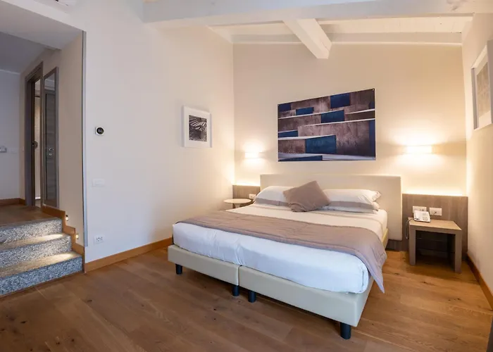Ξενοδοχείο Hotel Centrale Τσερνόμπιο