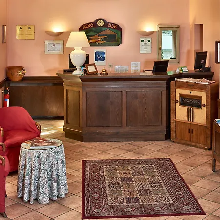 Hotel Centrale Hotell 4*
